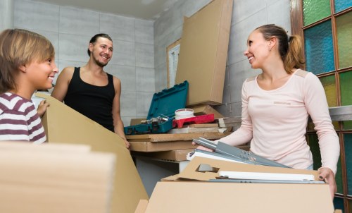 Secure storage units in Stjohnswood for home and business use